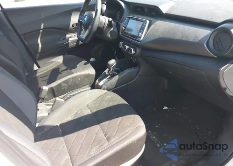 2019 Nissan Kicks S z USA, uszkodzony, nr VIN 3N1CP5CU5KL511748